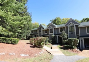 Forest Ridge 4 Bedroom Townhome minutes to Loon!