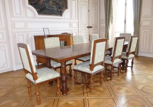 Four-Bedroom Apartment in Ocquerre