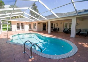 Four Bedroom Comfort Villa 4668 home