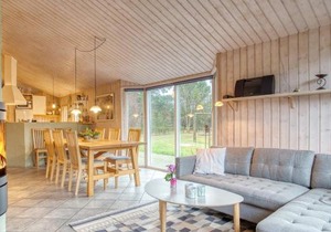 Four-Bedroom Holiday home in Fjerritslev 10