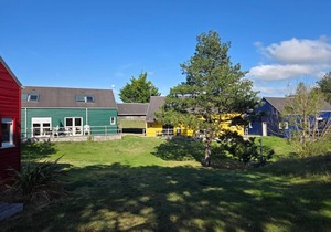 Family-Friendly Beach House with Sea Views, Terrace, BBQ, and Free WiFi