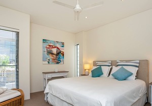 FRESHWATER STUNNING BEACHSIDE PANORAMA