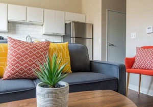 Frontdesk | Modern and Bright 1BR Suite