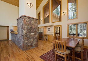 Fulled Remodeled Mtn Home on Columbine Lake - Hot Tub - 1 mile to Purg - AC
