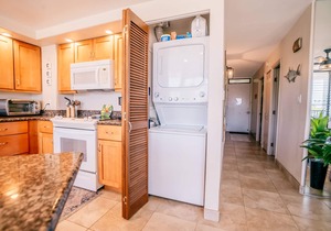 FULLY UPGRADED 2BED/2BATH BREATHTAKING VIEWS ACROSS FROM THE BEACH