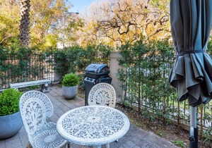 Garden apartment in the heart of Double Bay