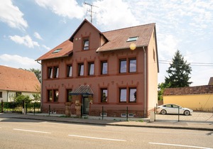 Gemütlich 2 - Two Bedroom Apartment, Sleeps 4