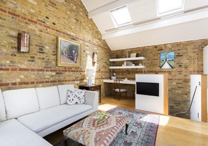 Gironde Road by onefinestay