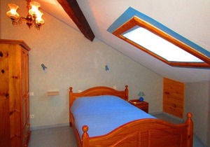 Gite 2 - Le Cairn: Bed and Breakfast