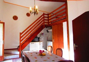 Gite 2 - Le Cairn: Bed and Breakfast