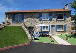 Gite Saint-Germain-Laprade, 3 bedrooms, 8 persons