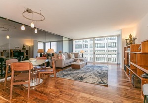 Golden Gate Bridge Views Apartment in Pacific Heights 116