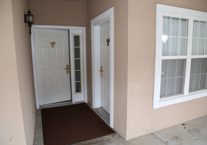 Golf course drive Branson Surrey w/ master hot tub! July 1-5, 2022