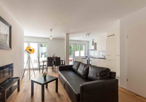 Good Night Apartments