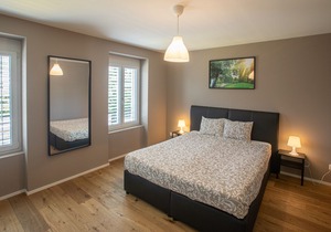 Good Night Apartments