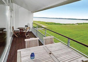 Gorgeous apartment in Ebeltoft with sauna