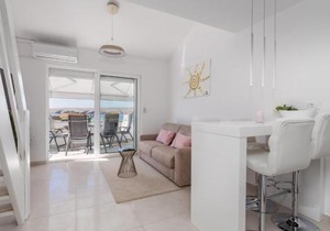 Gorgeous Apartment In Stinica With House Sea View