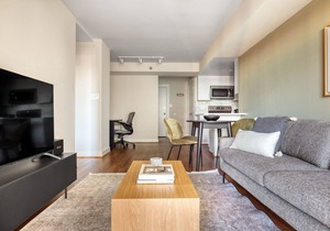 Gorgeous Ballston 1BR w/W/D, Gym & Pool, near Metro, by Blueground