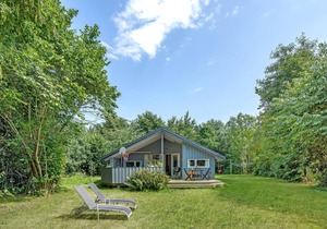 Gorgeous home in Dronningmølle