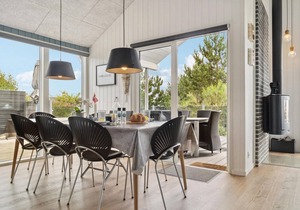 Gorgeous home in Ebeltoft with WiFi