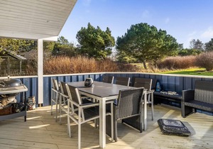 Gorgeous home in Humble with kitchen