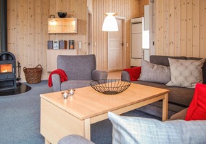 Gorgeous home in Hvide Sande with sauna