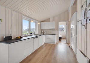 Gorgeous home in Løkken with sauna