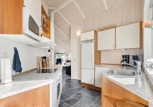 Gorgeous home in Sydals with sauna