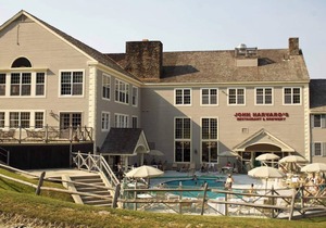 Gorgeous Zen Must-See Suite At Jiminy Country Inn - Sleeps 4 Ski On/Off at Mtn