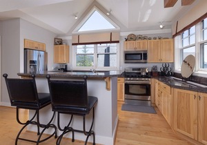 Gr8 Family/Friends Luxury Big Sky Townhome w/Garage,Hot Tub,Views, 2 King Suites