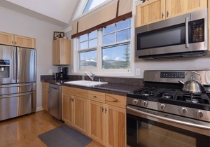 Gr8 Family/Friends Luxury Big Sky Townhome w/Garage,Hot Tub,Views, 2 King Suites