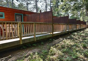 Grand Pines Motel Rooms