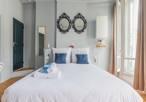 Grands Magasins - Opéra 35: cosy apt. for 4