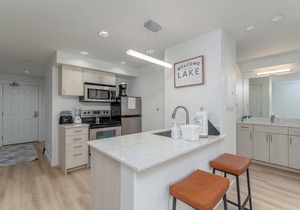 Grandview 628 Waterfront condo on Lake Chelan