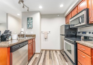 Grandview 644 Waterfront condo on Lake Chelan