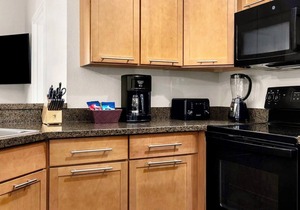 Great Smokies Lodge - Family Resort - Free Waterparks, Pools & Mountain Views