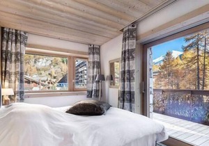 Ground floor, terrace, parking, tv, ski locker, 76m², Val d'Isère