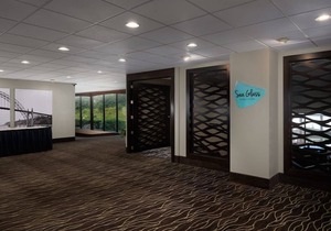 Group Vacay! Two Modern Units, Indoor Pool, Hot Tub, Beach!