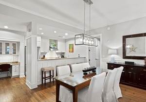 Gulf Front Condo! Gourmet Kitchen!