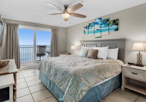 ☀Gulf Front~Spectacular View~Pool~Renovated Condo & Complex~2BR The Palms 403🌅