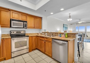 Gulf Front - Steps to the Beach! Book Your 5 Star Summer Stay {Sat to Sat} Now!