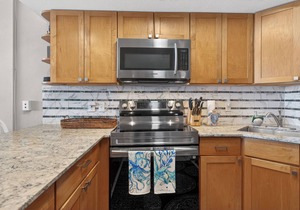 Gulf Shores 506 Fifth Floor Beachfront View 2 Bedroom 2 Bathroom Condo
