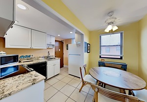 Gulf Winds 1505 — Updated Tile Floors & Room for Everyone