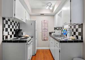 ✨ Gulf Winds Upgraded Condo — Beautiful Remodel with Queen Bed Near the Beach