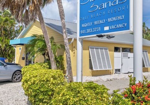 Gulfside Getaway – Silver Sands Resort #235 by RVA