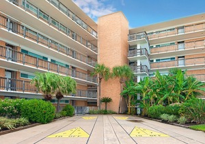 Gulfstream Condos | Penthouse with Beachfront Balcony | Heated Pool & Hot Tub