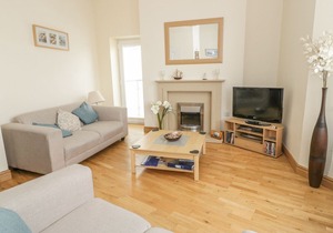 Gwylanedd One, LLANFAIRFECHAN