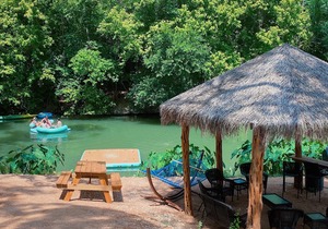 #H Son's Rio Cibolo - Glamping Cabin