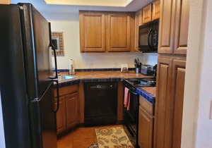 Hacienda in the desert. Tucson flair enhances the charm of this Greens condo