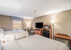 Hampton Inn Greenfield